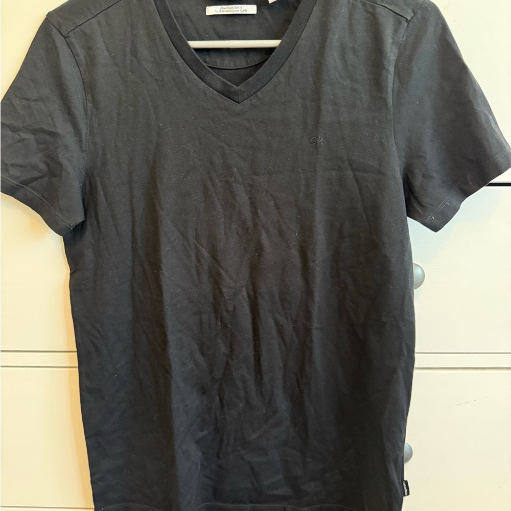 Calvin Klein Men's Charcoal V-Neck Tee